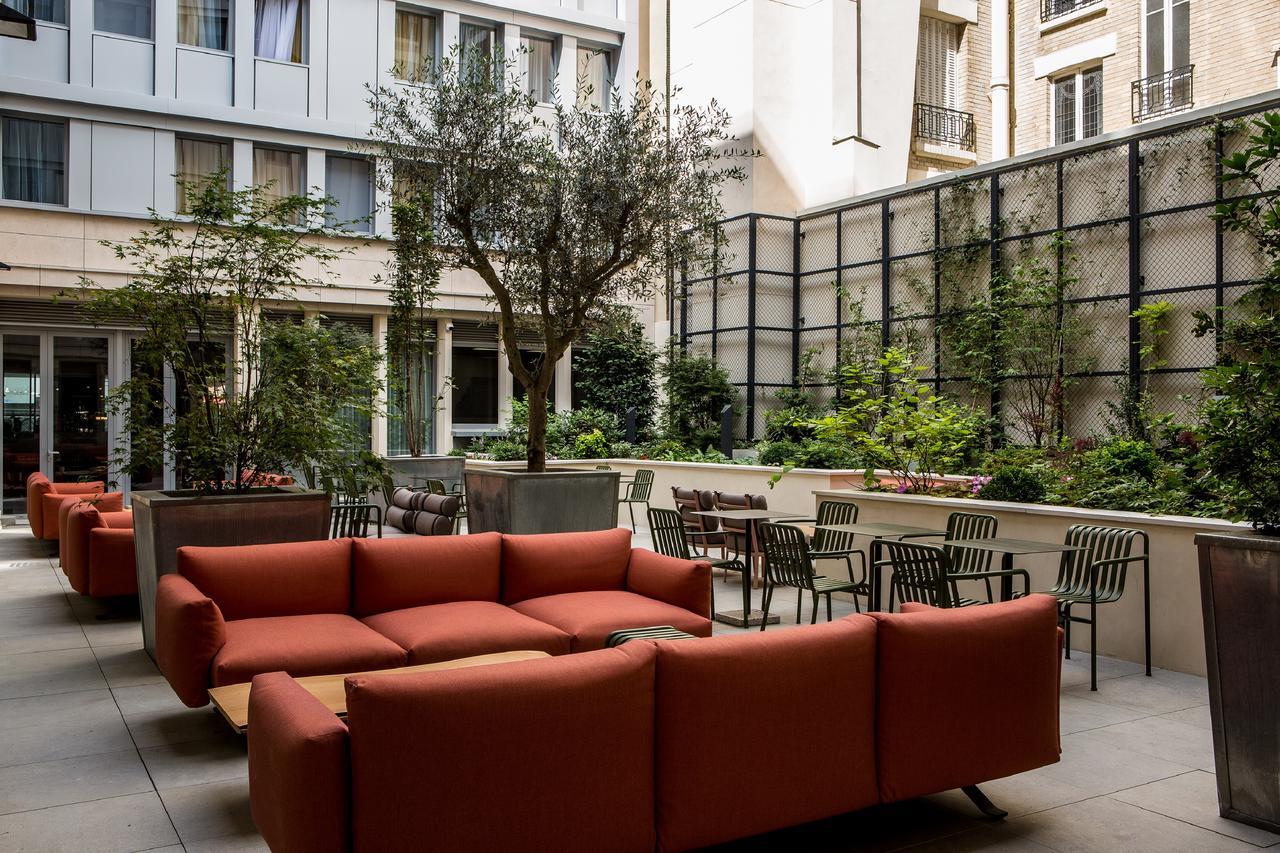 Mercure Paris 17 Batignolles Hotel Exterior photo